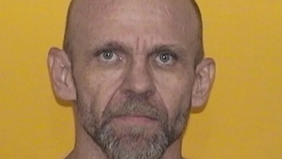 "Manhunt underway for two escaped Ohio prisoners, one captured"