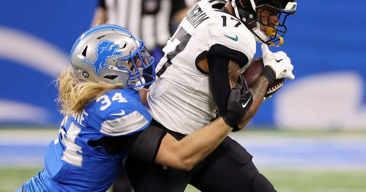 Lions' Anzalone sidelined 6-8 weeks with broken forearm