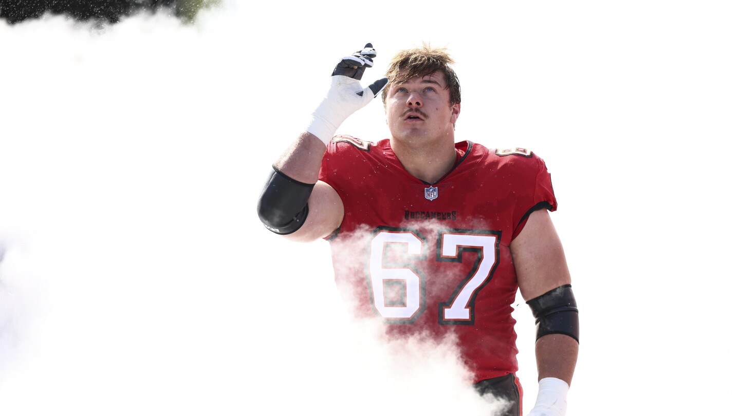 Featured image for Buccaneers Sign Luke Goedeke to $90M, Four-Year Extension