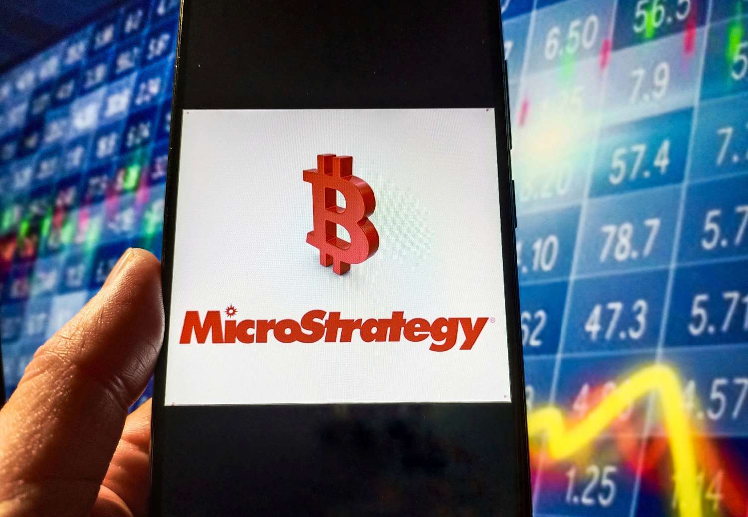 MicroStrategy's Bold Bitcoin Strategy Fuels Stock Surge