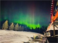 Northern Lights Illuminate Midwest and Northeastern Skies.