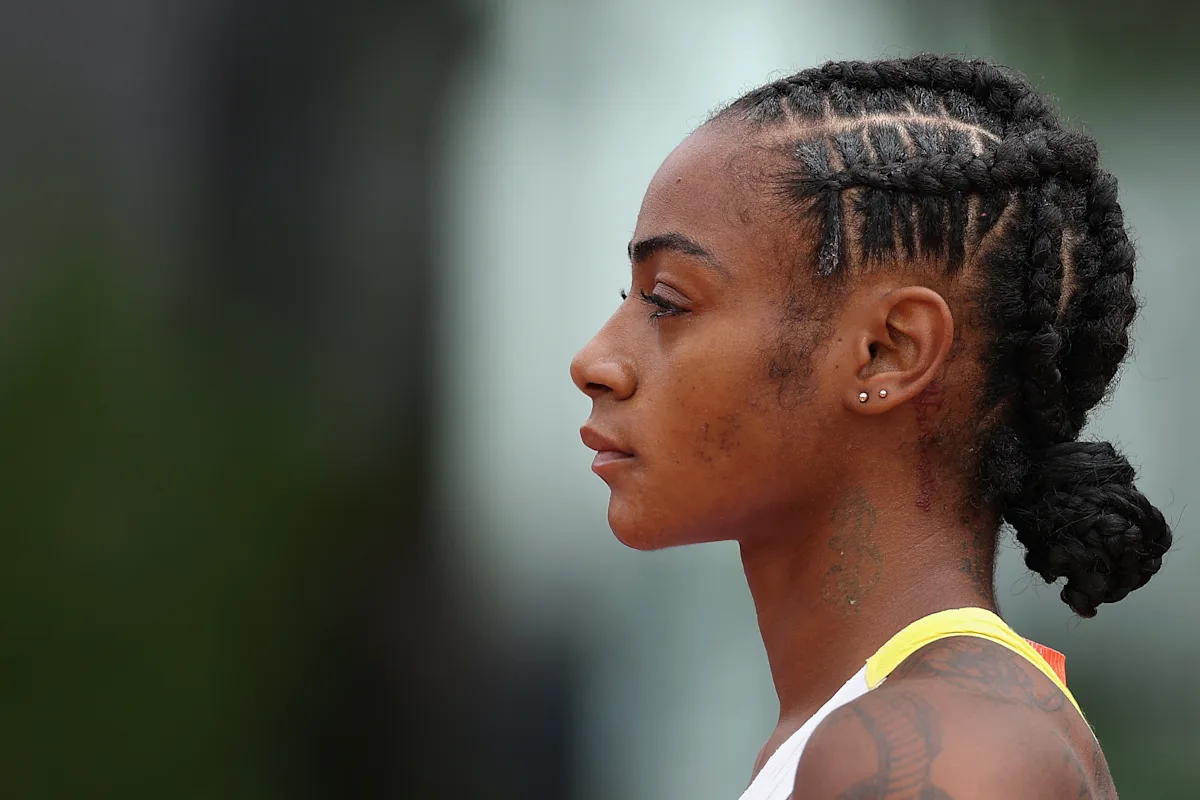 Featured image for Video Shows Sha'Carri Richardson Shoving Boyfriend Before Arrest