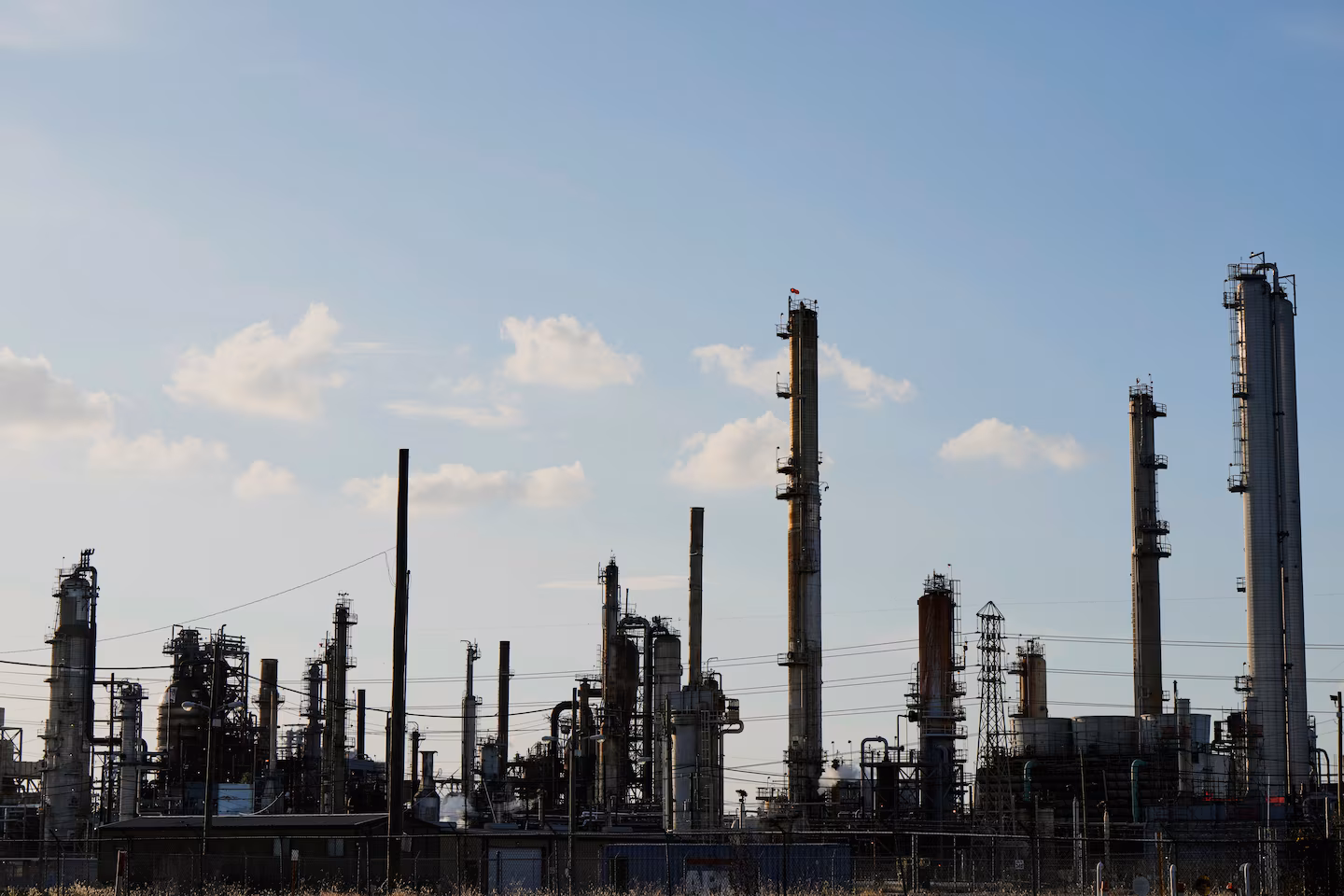 Trump Permits Chevron to Resume Oil Operations in Venezuela