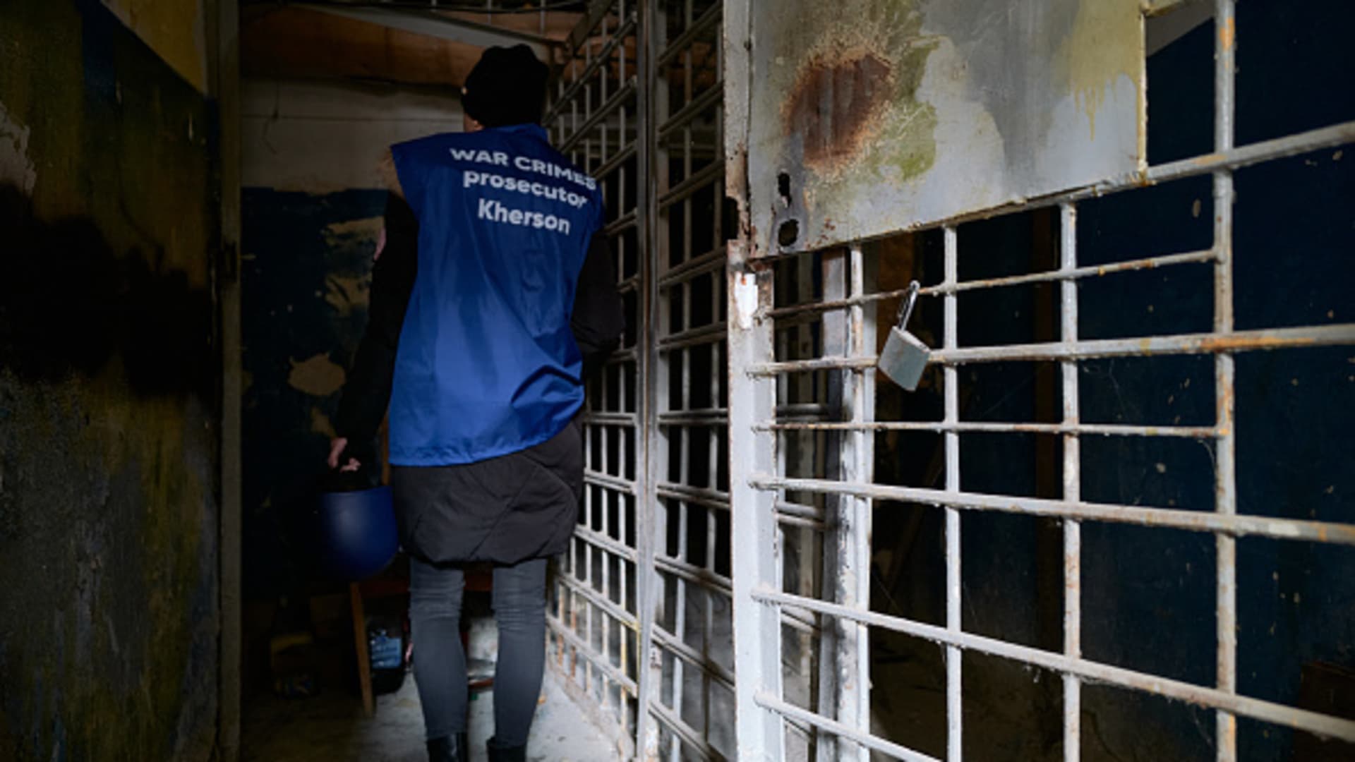 International Efforts to Expose Russian Forces' Grisly War Crimes on Ukrainian Prisoners