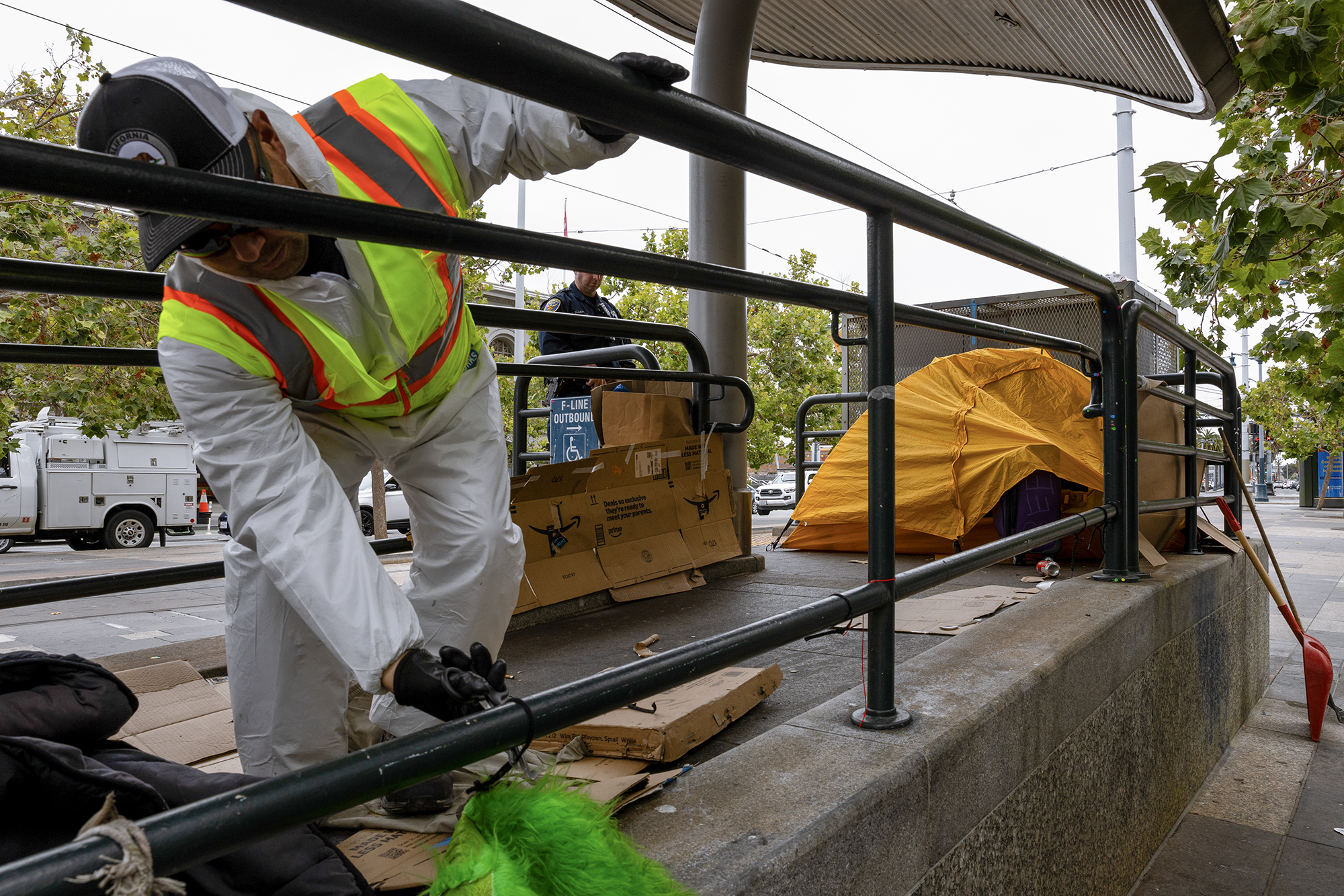 Featured image for Governor Newsom launches statewide task force to address homeless encampments in California