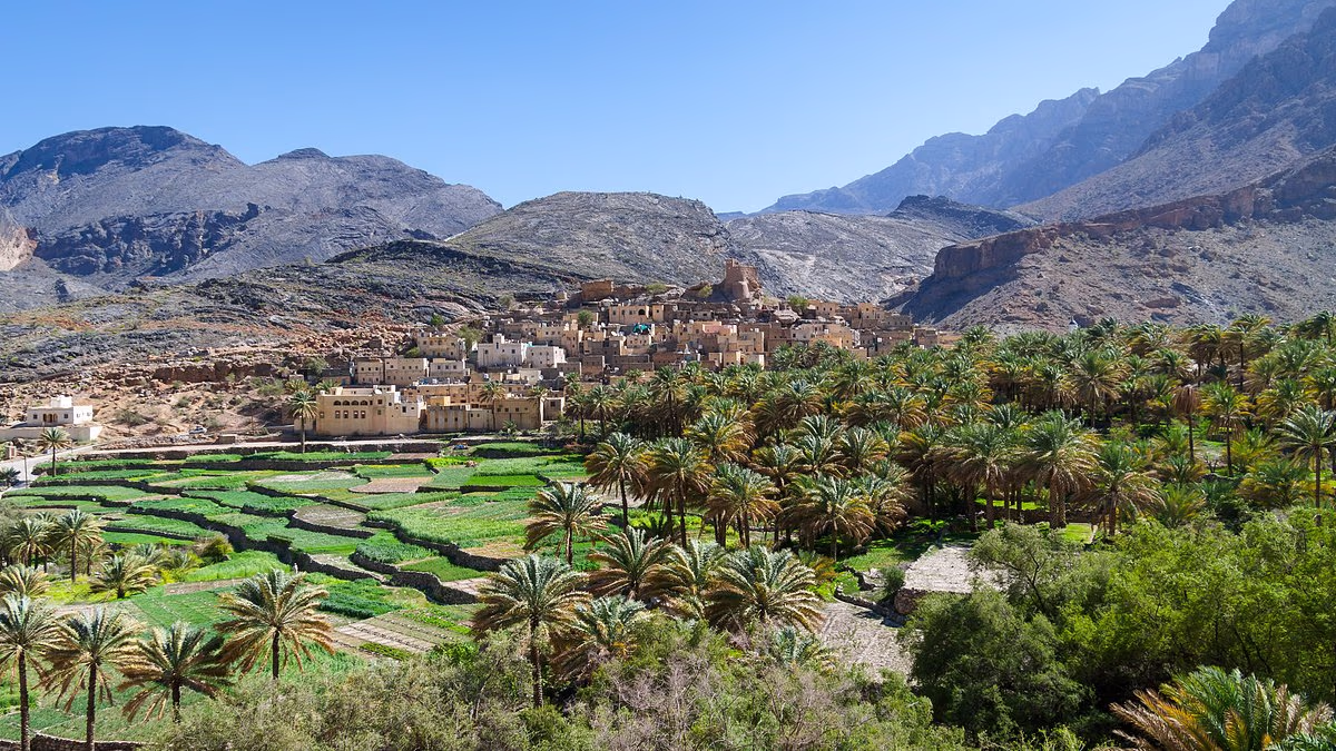 Featured image for Scientists Discover 'Ghost Plume' in Oman, Hinting at Possible Earth's Core Leak