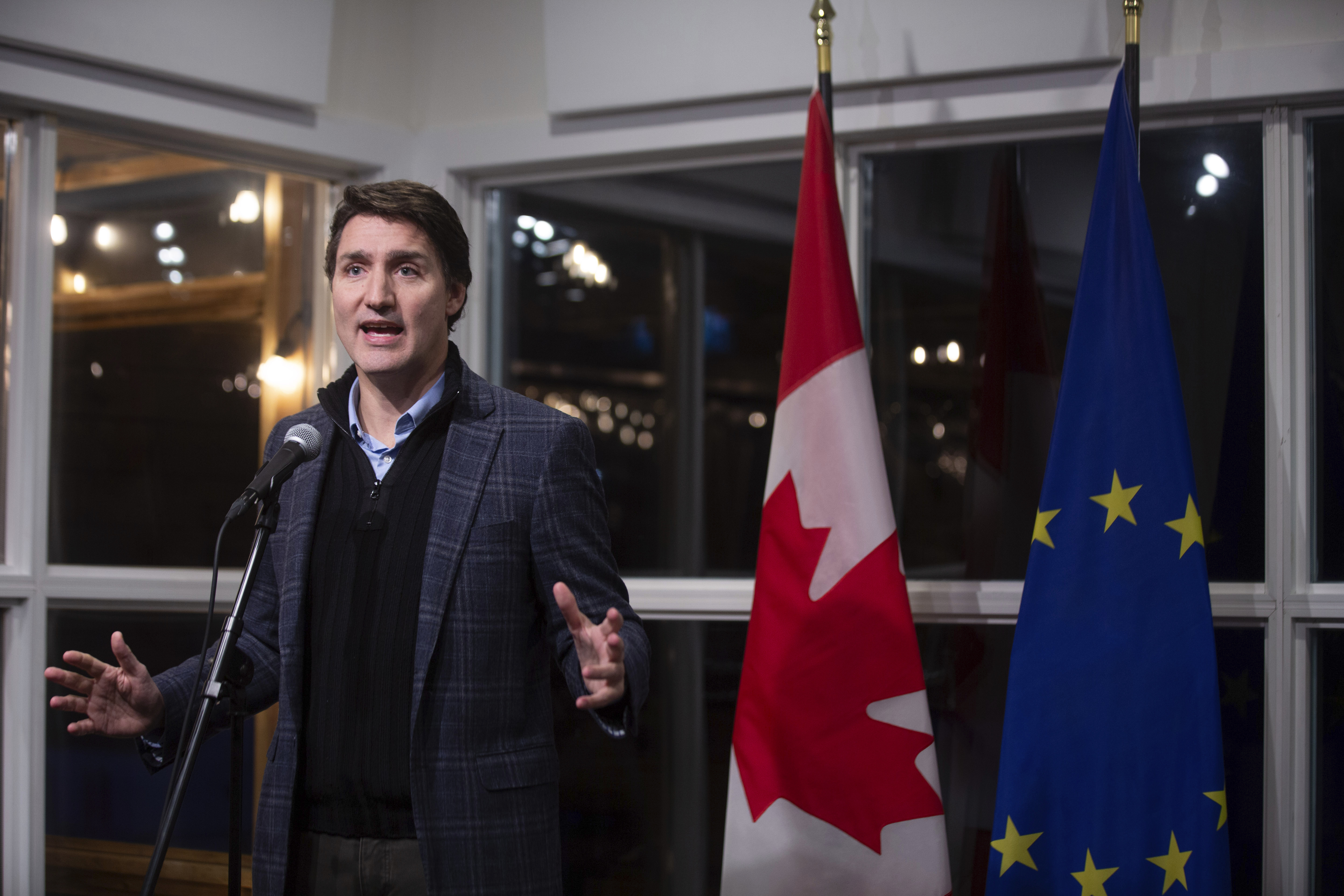 Trudeau links MAGA influence to declining support for Ukraine in Canada