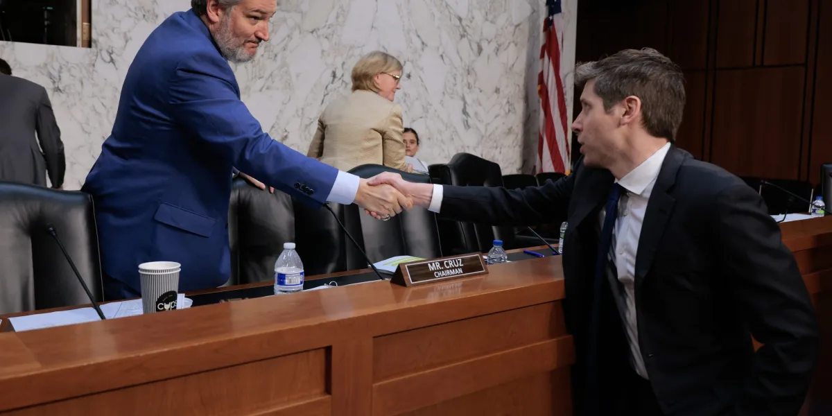 Featured image for AI's Impact on Jobs: Navigating Layoffs and Governance Challenges