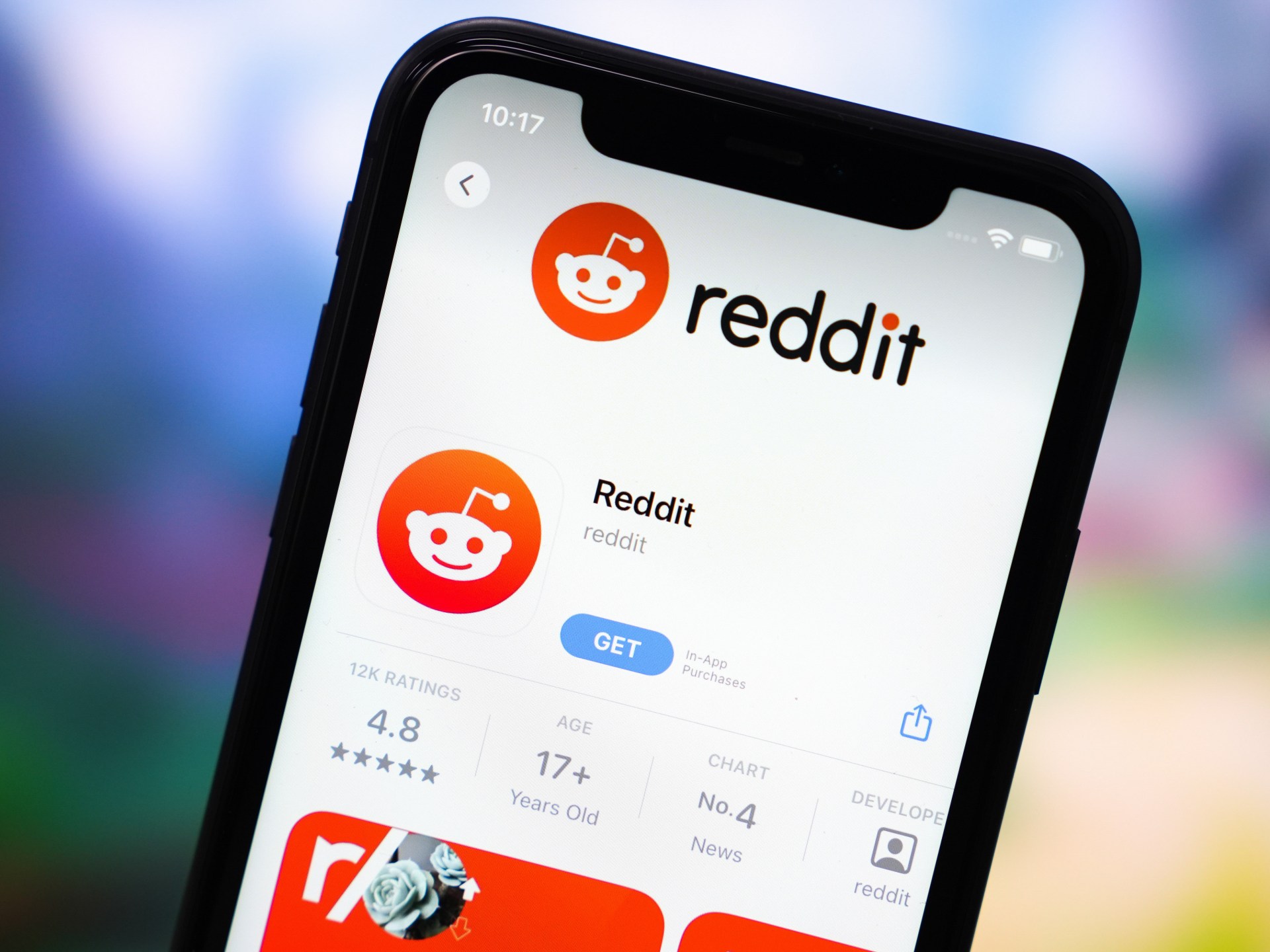 Reddit in Turmoil: Thousands of Pages Go Dark in Protest.