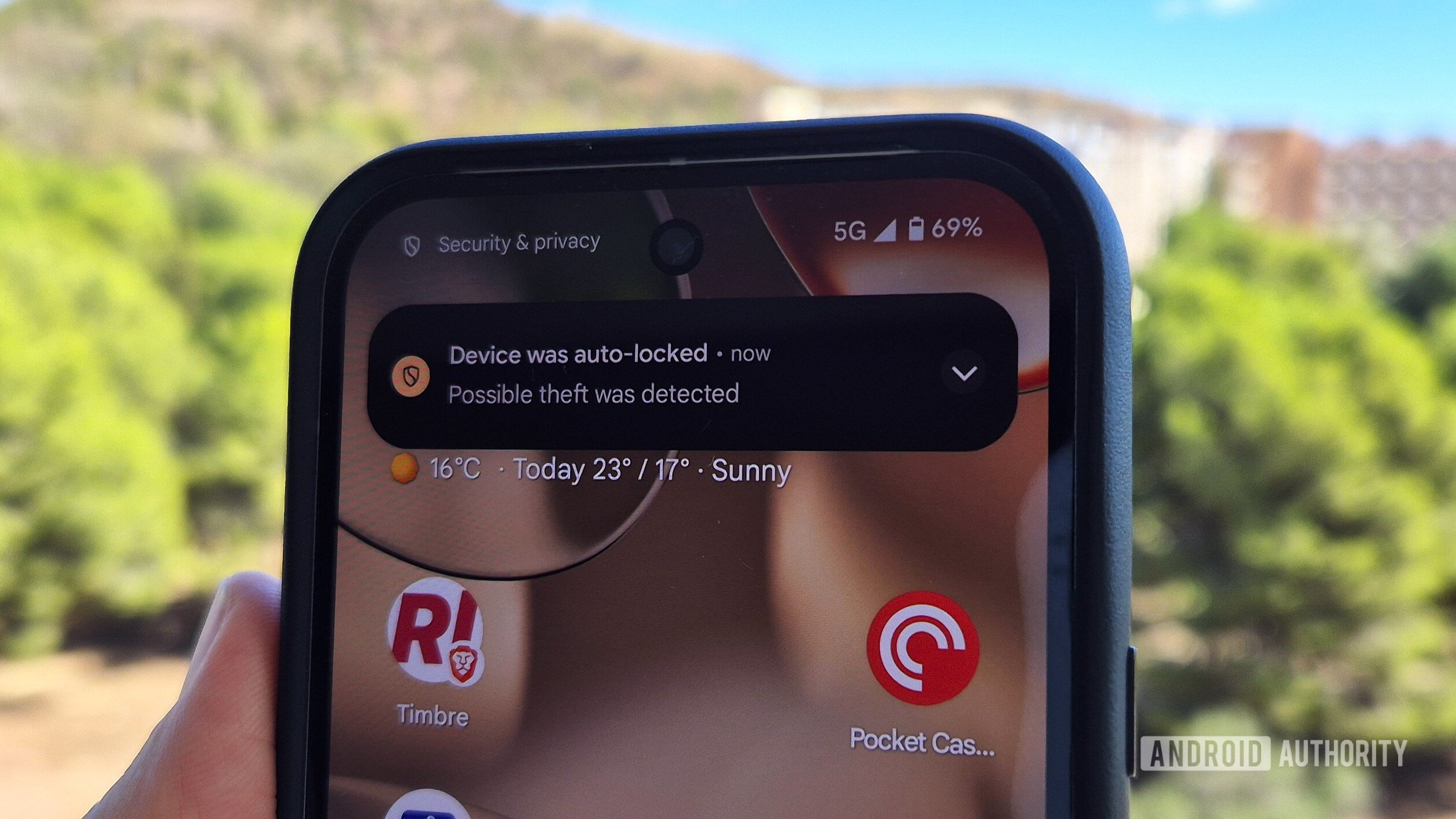 Featured image for Samsung Urges Galaxy Users to Enable Key Security and Anti-Theft Features