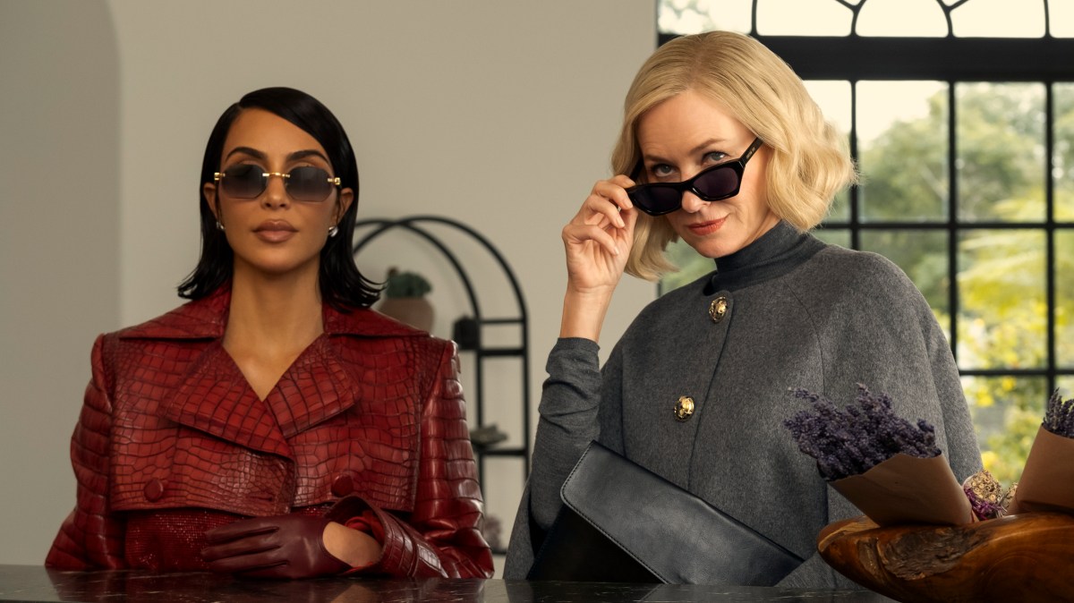 Featured image for All’s Fair: Kim Kardashian's Hulu Legal Drama Receives Mixed Reviews