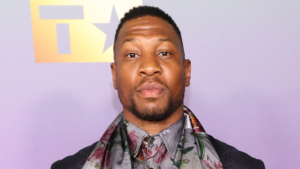 "Jonathan Majors Sentenced to Domestic Violence Program for Assaulting Ex-Girlfriend"