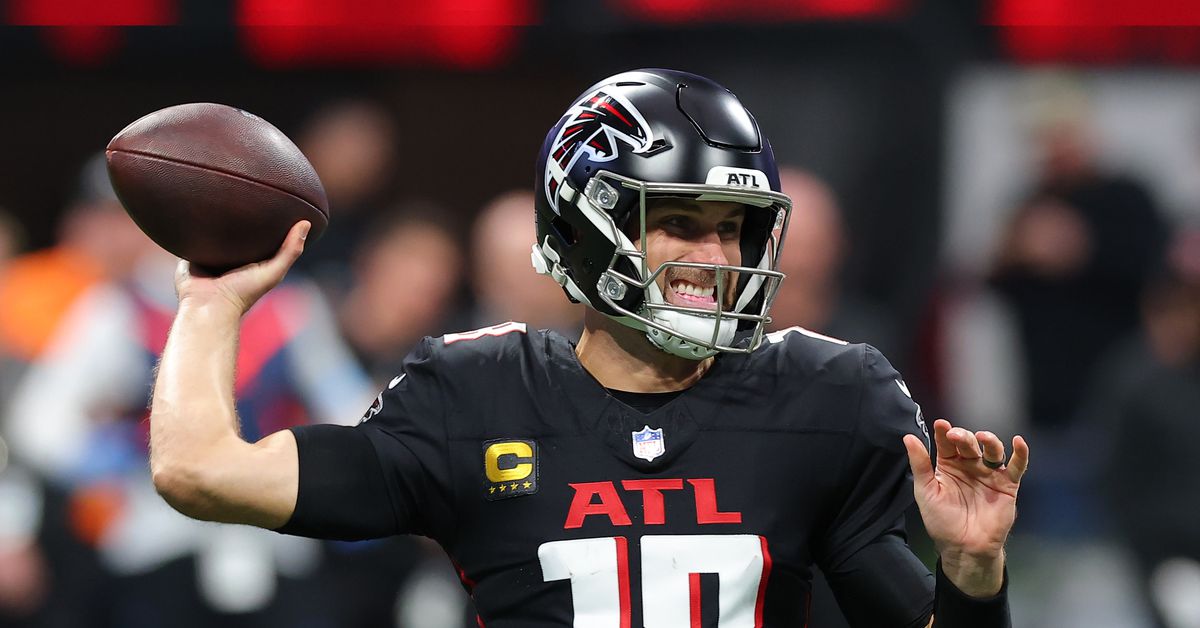 Chargers' Defense Dominates with 4 INTs in Win Over Falcons