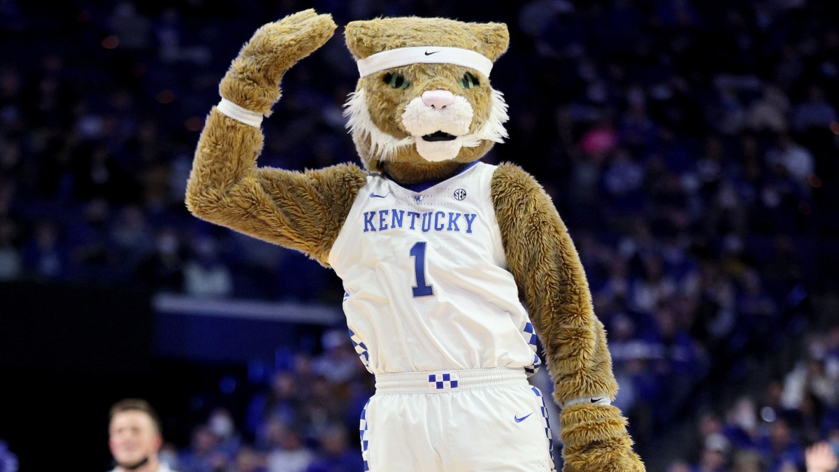 Featured image for Clemson Stuns No. 4 Kentucky in Early Season Upset