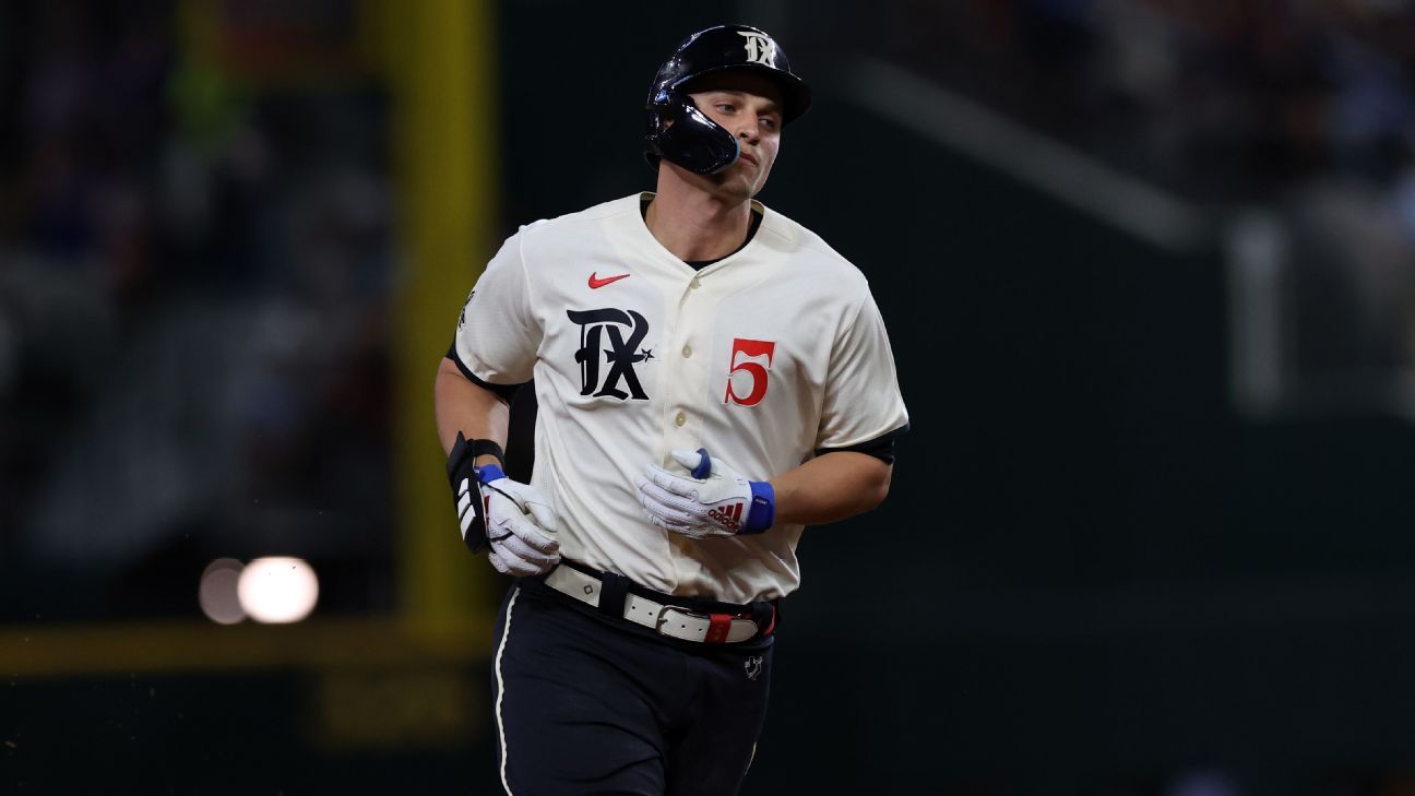 Featured image for "Rangers' Corey Seager escapes major injury after thumb sprain on slide"