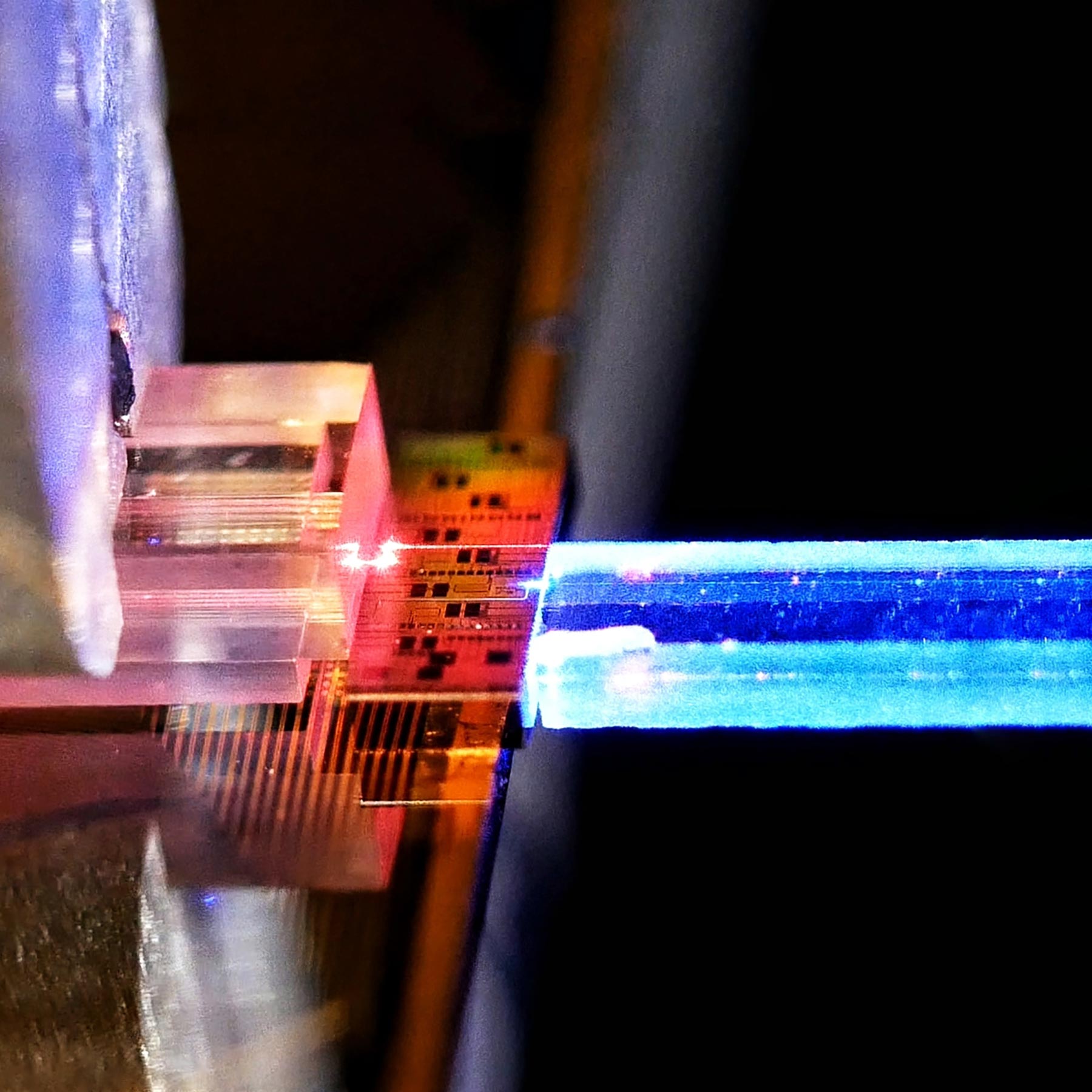 Featured image for Scientists Advance Quantum Communication with Long-Distance Photonic Highway and Secure Protocols