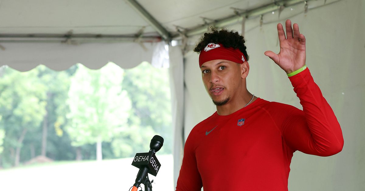 Chiefs Kick Off Training Camp Amid Roster Questions and Swift-Kelce Buzz