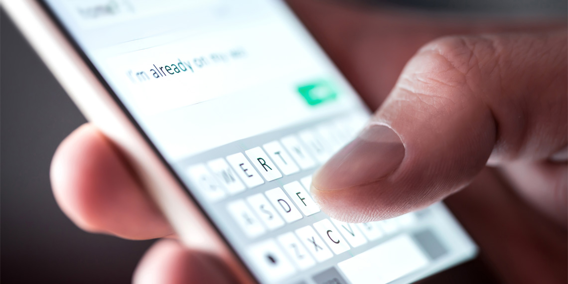 Featured image for Perceived vs. Actual Use of AI in Conversations: Surprising Discrepancy Uncovered in Study.