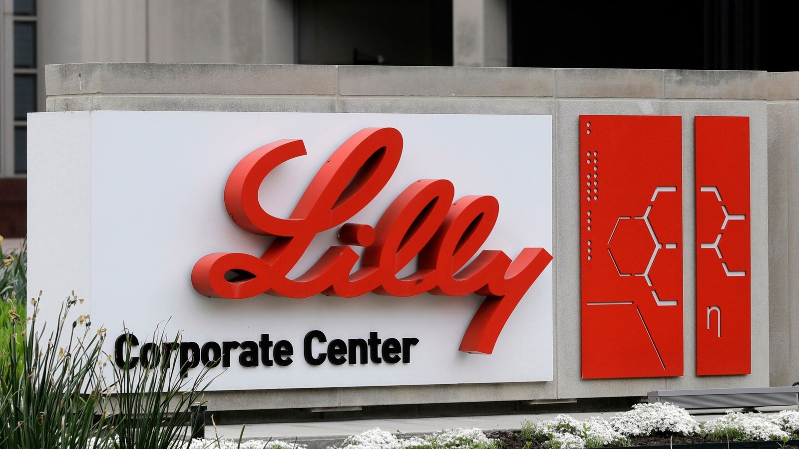 FDA Approves Eli Lilly's Zepbound, a Powerful New Weapon Against Obesity