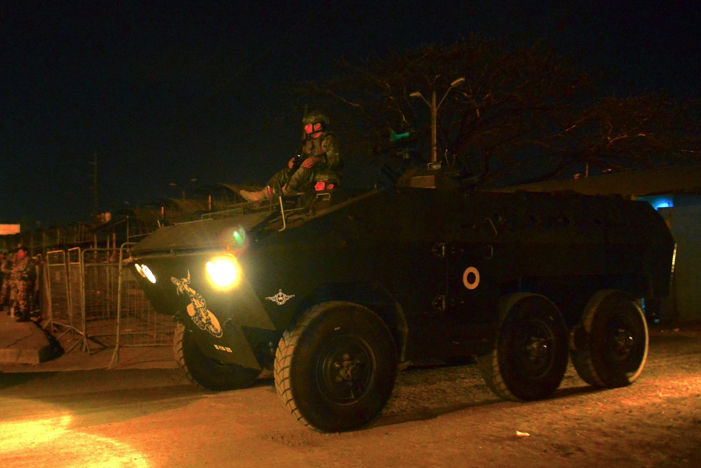 7 Suspects in Killing of Ecuador Presidential Candidate Found Dead in Prison, Prompting Ouster of Police and Prison Chiefs