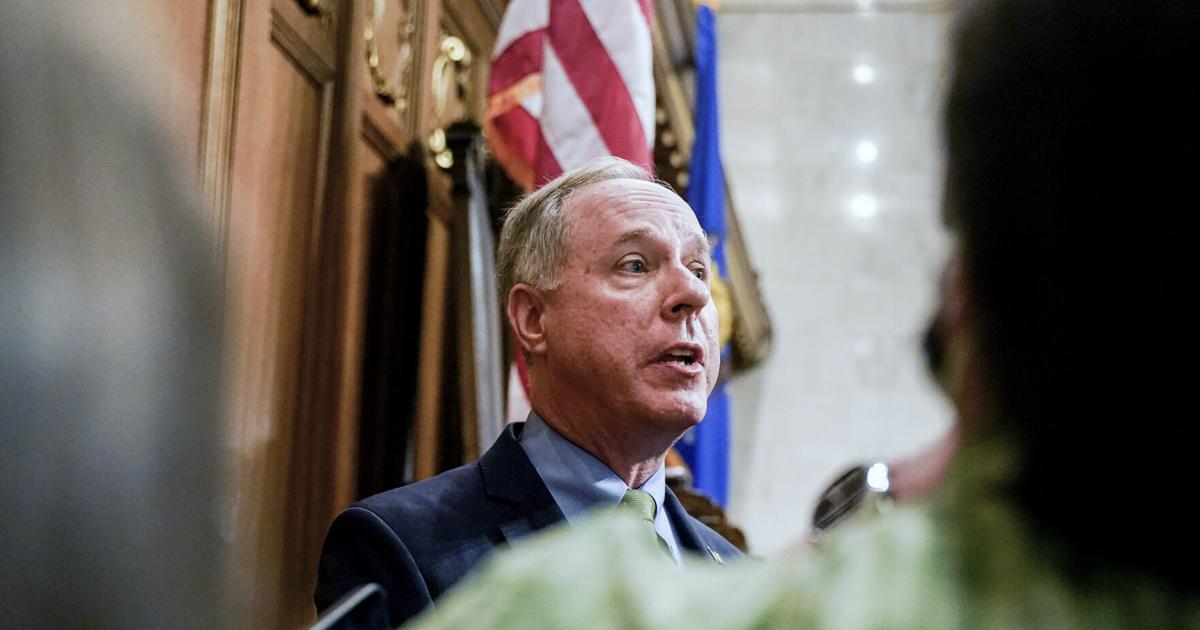 Featured image for "Recall Group Claims Sufficient Signatures to Oust Wisconsin GOP Leader Robin Vos"