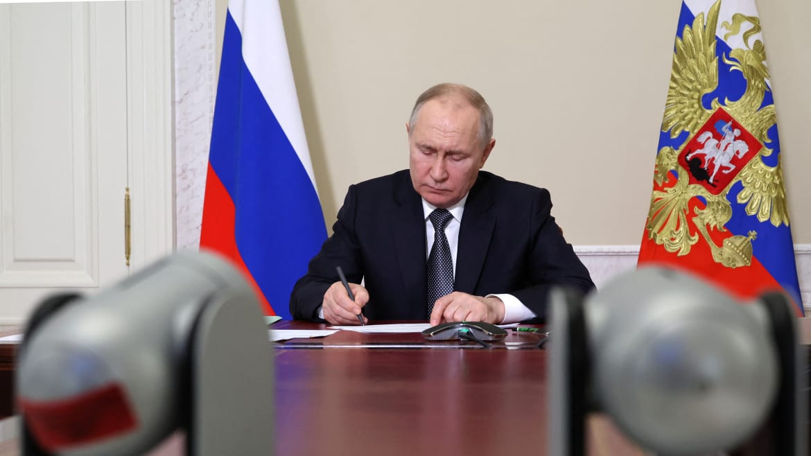 Leaked Crisis Manual Reveals Putin's Plan for Russian Defeat.