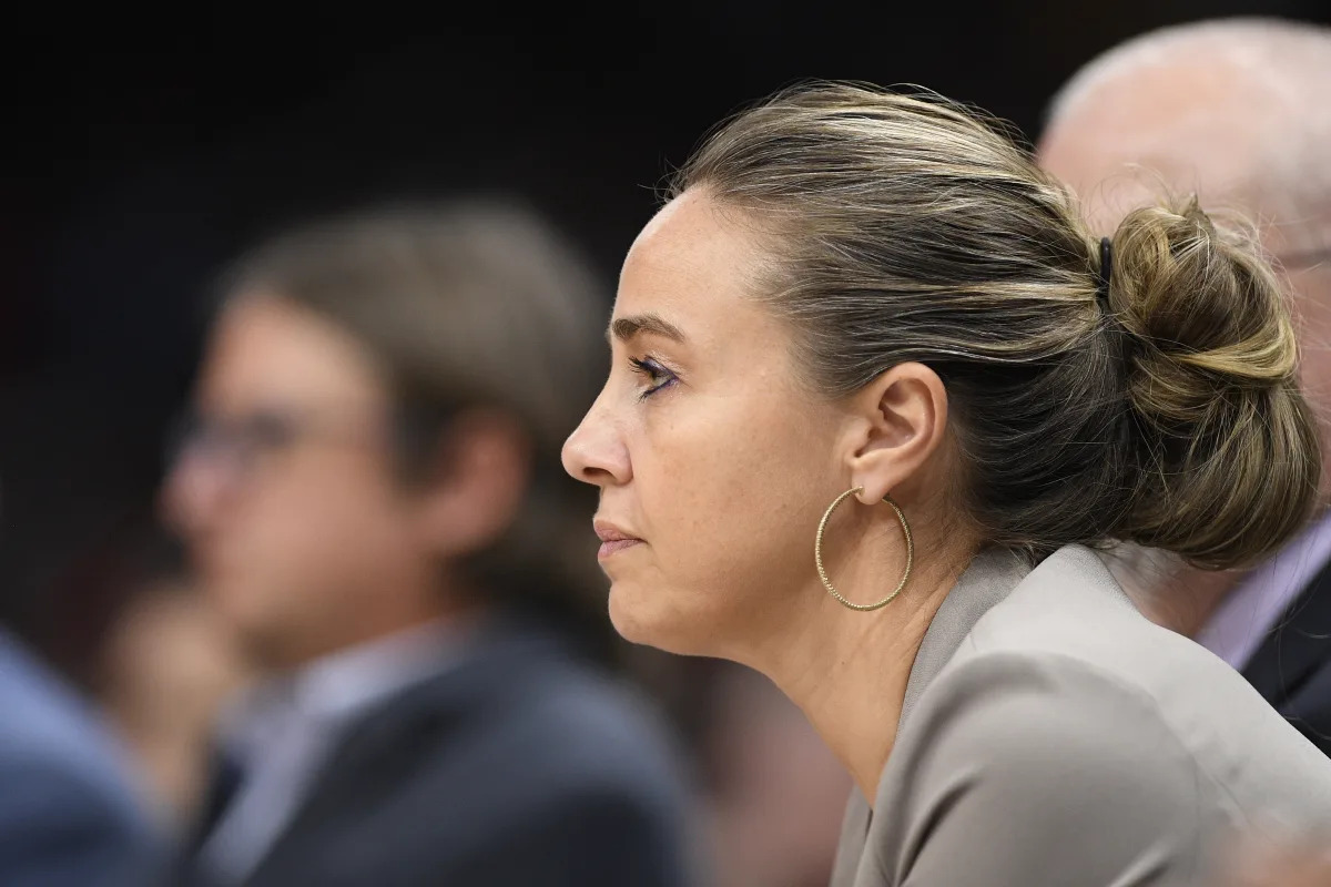 Featured image for Becky Hammon Denies Allegations and Faces Sanctions in WNBA Investigation.