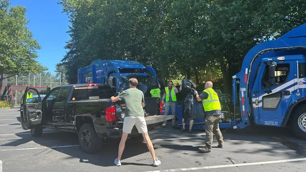 Featured image for Waste Collection Disruptions Continue Across Multiple Cities Due to Strikes