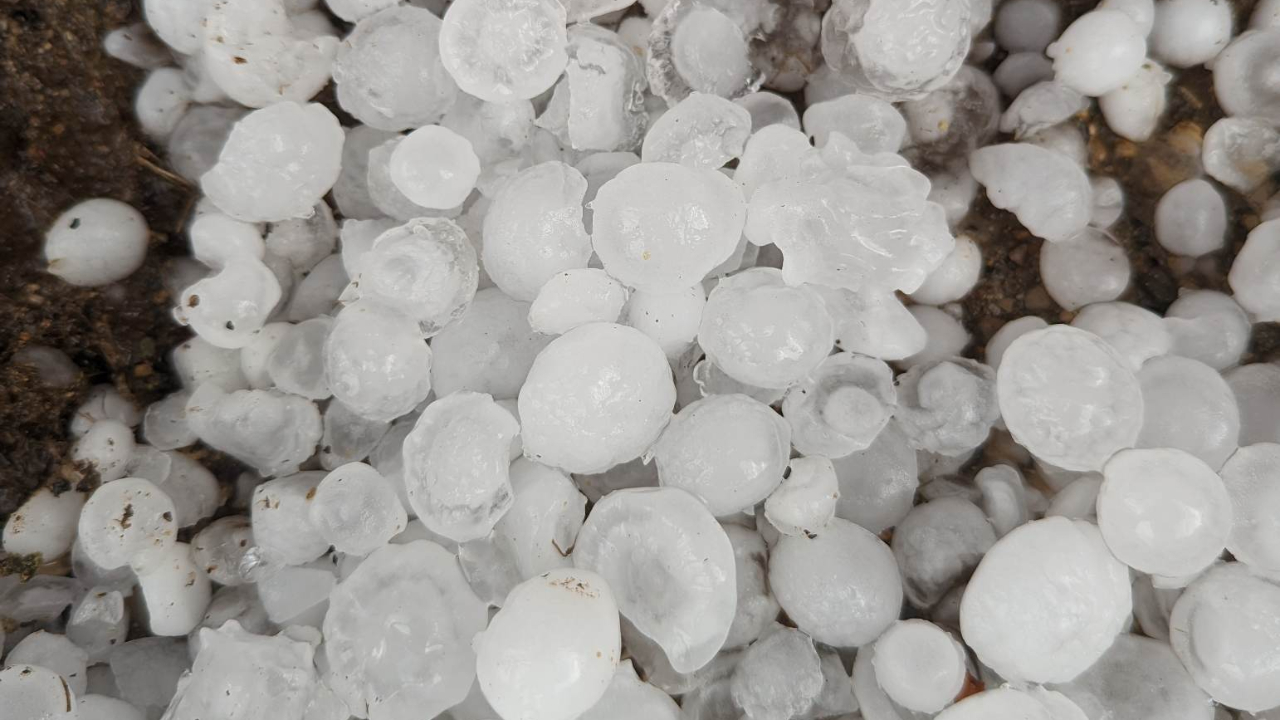 Featured image for Severe storms threaten Michigan after hail and rain.