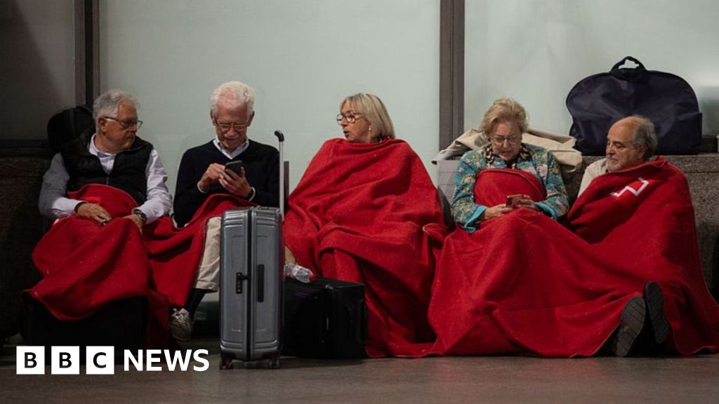 Featured image for Spain's Power Outage Caused by Grid Miscalculations and Voltage Surge