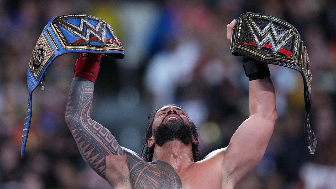 Roman Reigns Defeats Cody Rhodes in Epic WrestleMania 39 Match to Retain Universal Championship