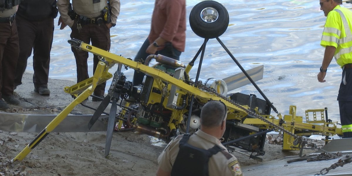 "Gyrocopter Crash Claims Life in Minnesota River"