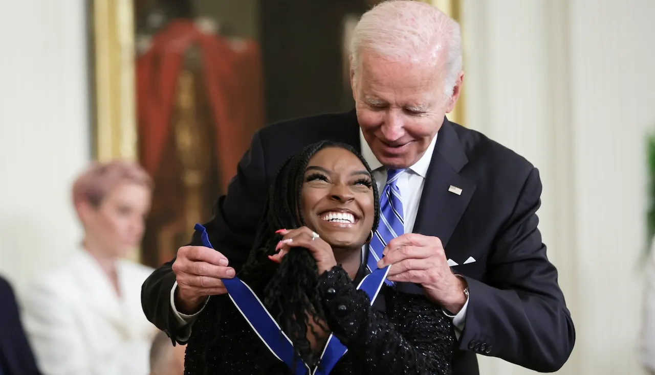 Simone Biles Urges Biden to Act After Harris' Election Loss