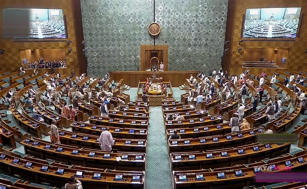 Featured image for "10-Year Jail, ₹1 Crore Fine: Lok Sabha Passes Anti-Cheating Bill"