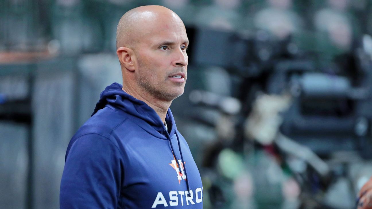 Featured image for Astros Promote Joe Espada to Manager, Replacing Dusty Baker