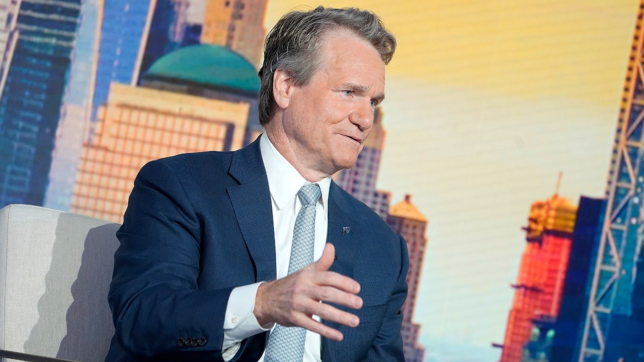 Bank of America CEO Warns of Continued Impact of Fed Rate Hikes and Inflation