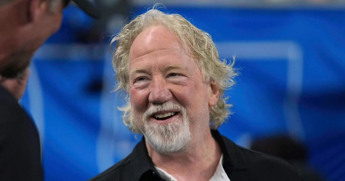Actor Timothy Busfield Surrenders in New Mexico Amid On-Set Abuse Allegations