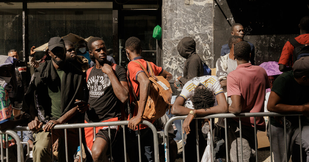 Featured image for "New York Contemplates State Work Permits for Migrants Amid Growing Influx"