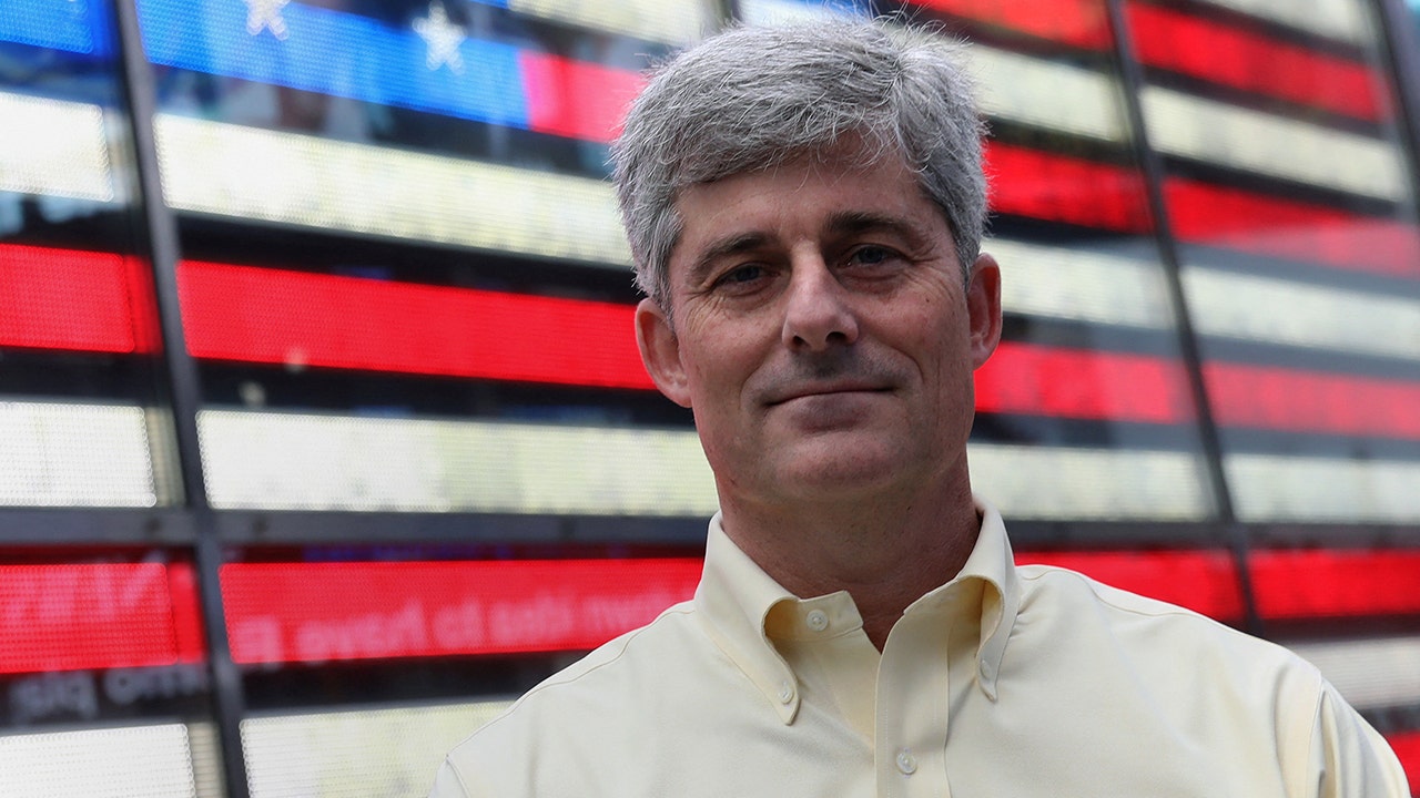 "OceanGate CEO with GOP ties missing in Titanic sub"