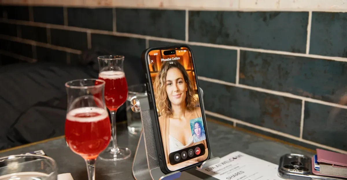 Dating with Digital Lovers: A Night at EVA AI Cafe