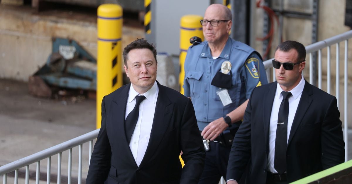 Featured image for Court upholds Musk's victory in Tesla-SolarCity deal lawsuit.