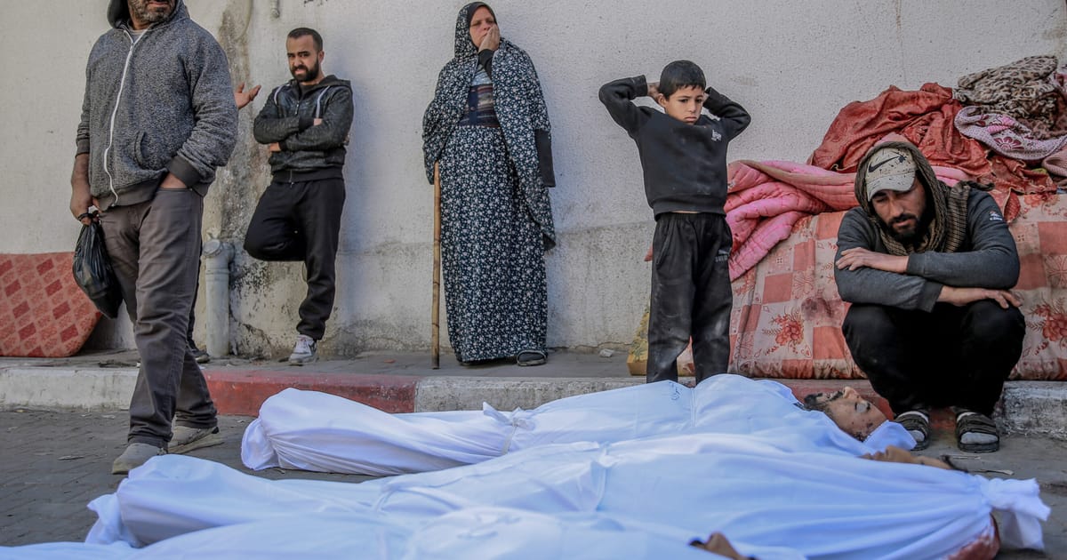 "EU Calls for Investigation into Civilian Deaths at Gaza Aid Station"