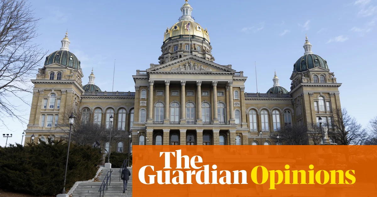 Featured image for Iowa Republicans Redefine Gender and Sex in Controversial Bill