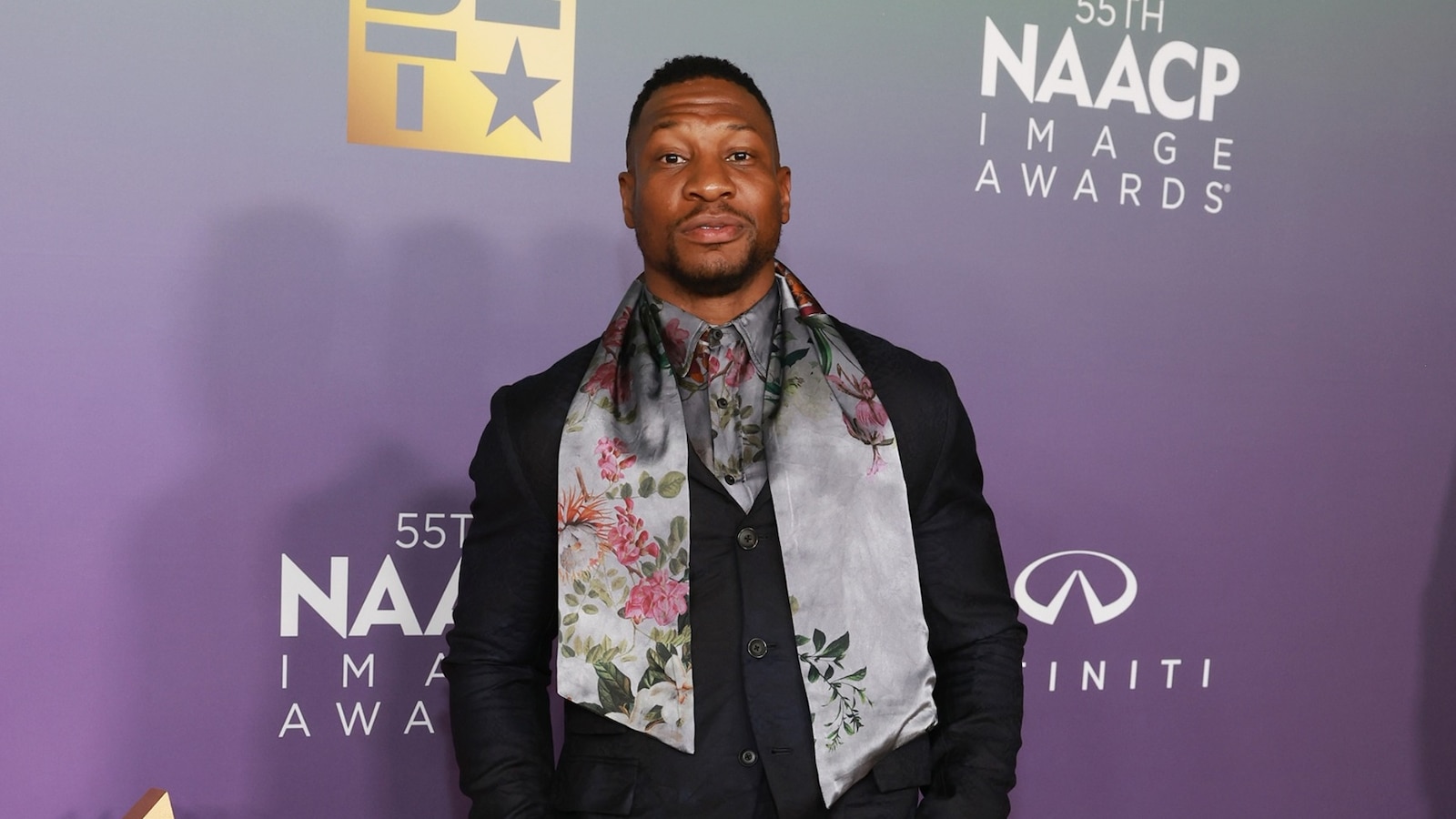 "Jonathan Majors' Bid to Overturn Assault and Harassment Conviction Denied, Sentencing Next Week"