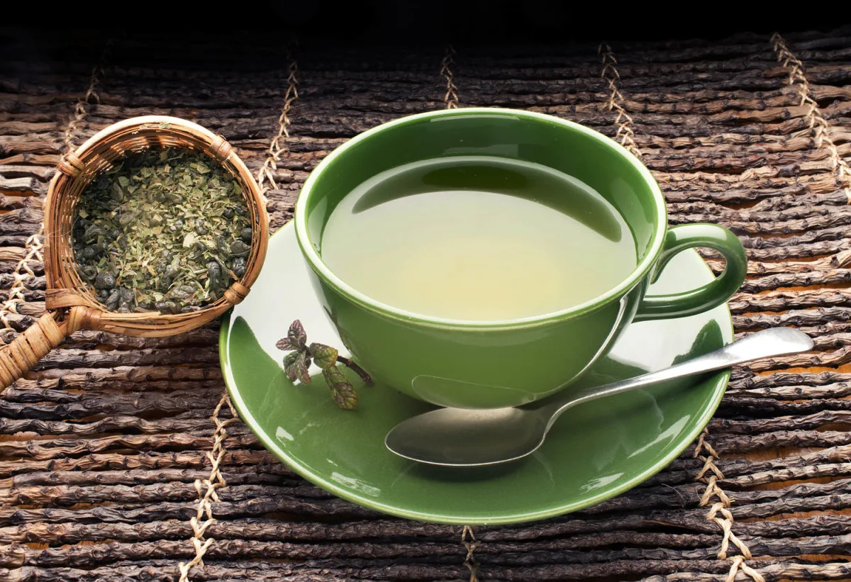 "The Skinny on Green Tea: Weight Loss, Health Benefits, and More"