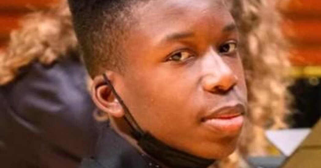 Elderly White Homeowner Shoots Black Teen Who Went to Wrong House