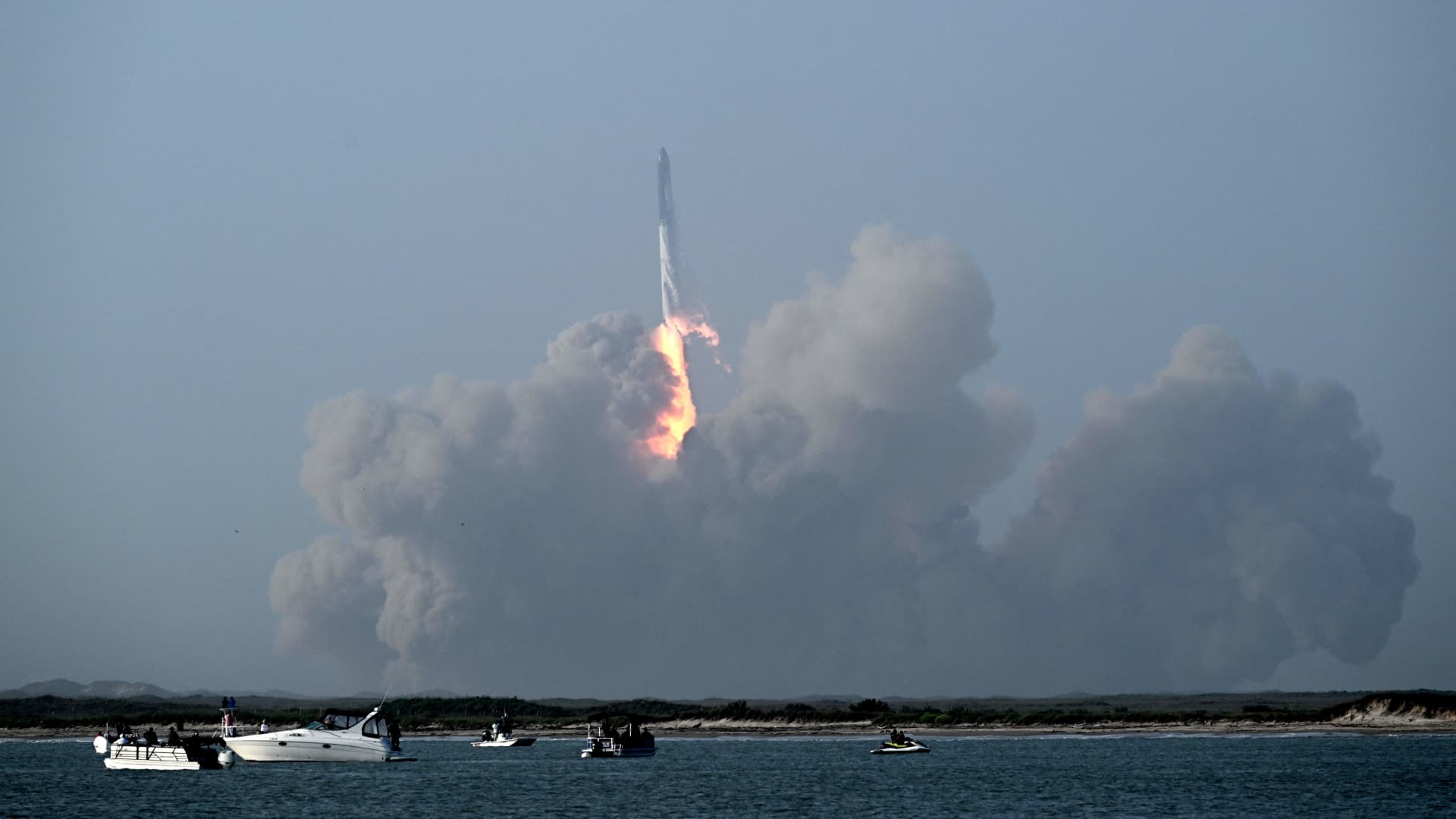 "FAA Approves SpaceX for Second Starship Launch, More Flights Planned"
