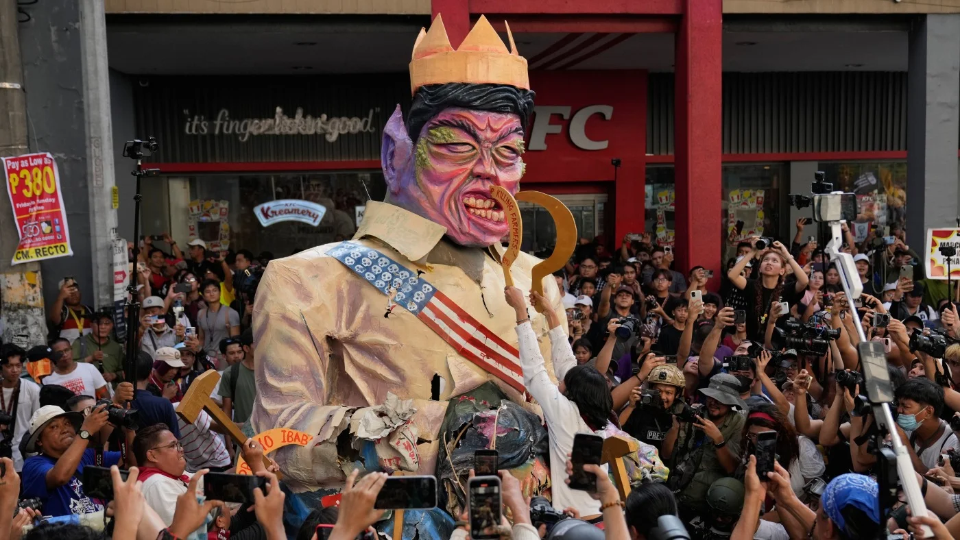 Featured image for Mass protests in Philippines demand accountability and end to corruption