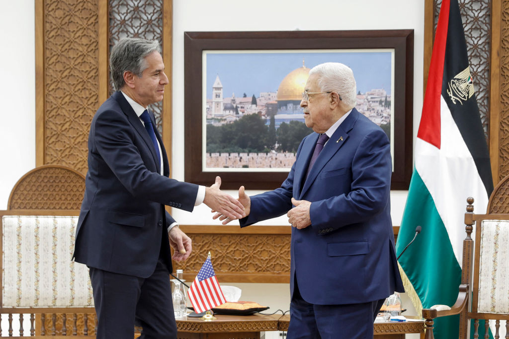 Blinken's Unannounced Trips Seek Humanitarian Pause in West Bank and Iraq