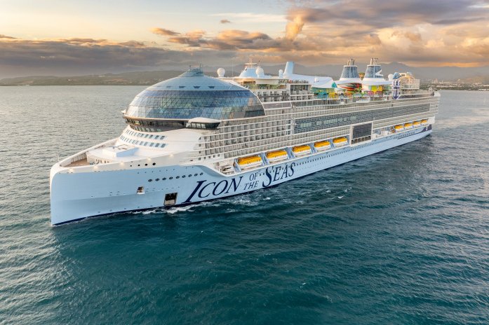 Featured image for Passenger Dies After Jumping from World's Largest Cruise Ship